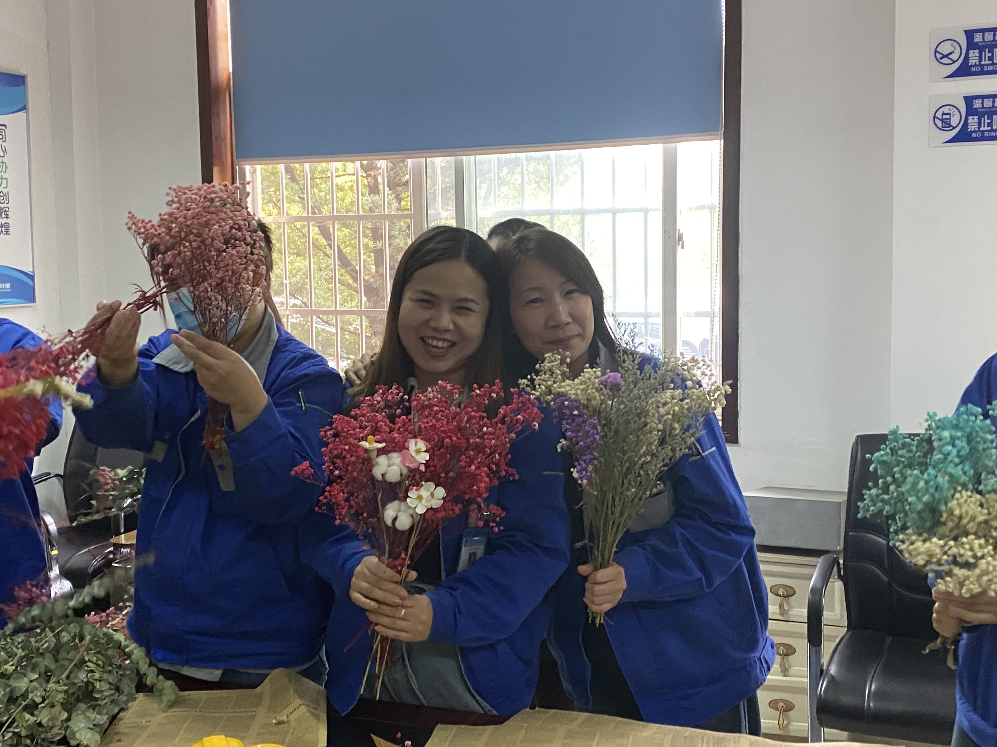 同乐城在线,宏明日望,株洲电子科技,湖南电容器,株洲电容器,电容器