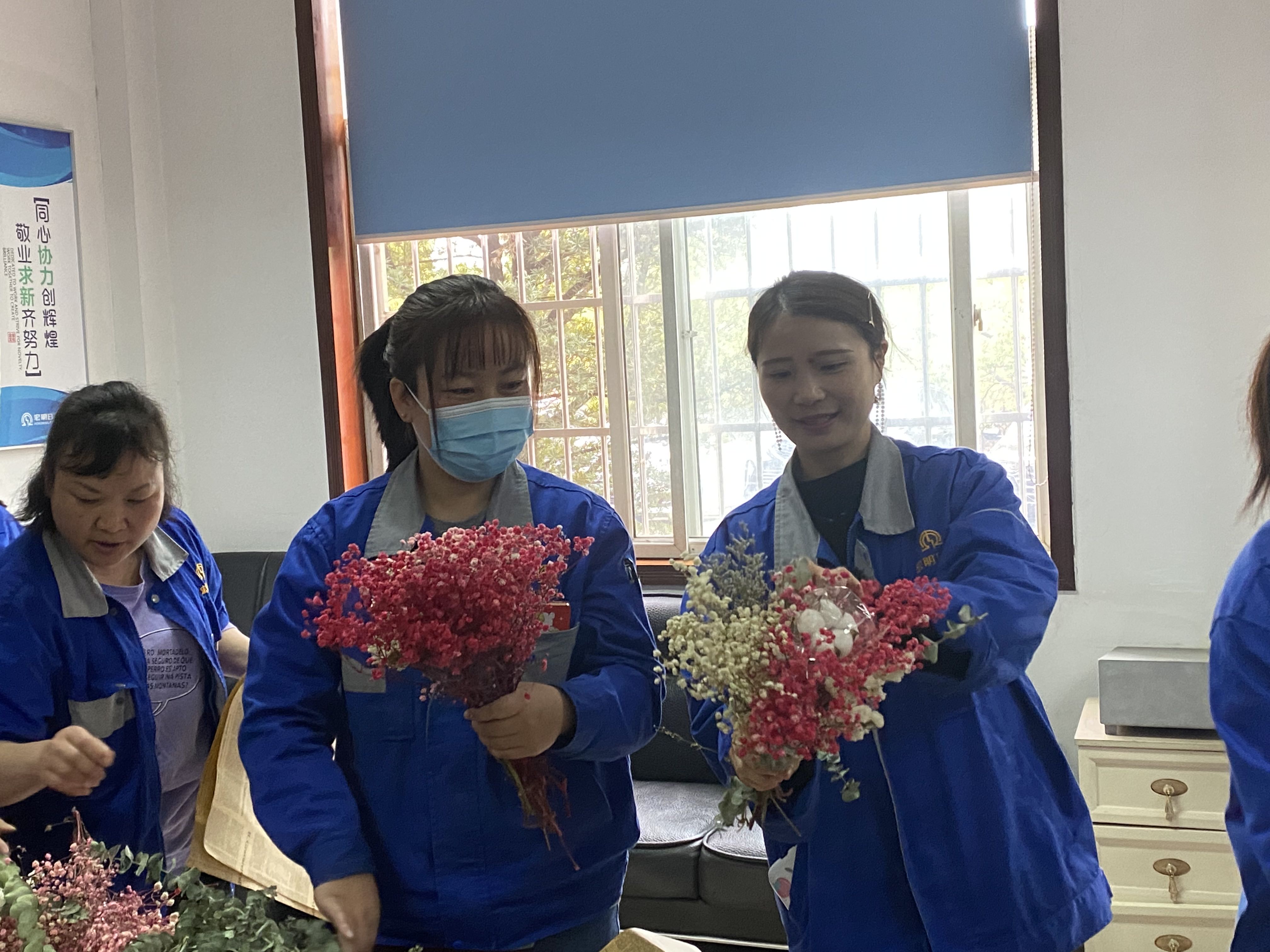 同乐城在线,宏明日望,株洲电子科技,湖南电容器,株洲电容器,电容器